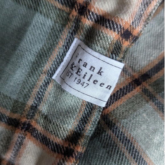 Frank & Eileen Linen Plaid Sage Green Shirt Size M Unisex - Picture 12 of 13